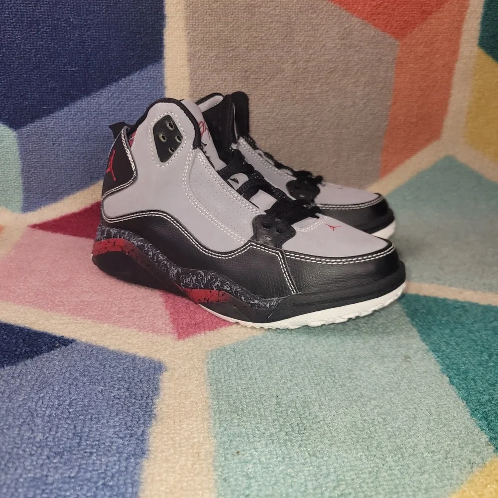Jordan Flight‎ 45 High GS Black Stealth Varsity Red 375514-062 Kids Size 3Y